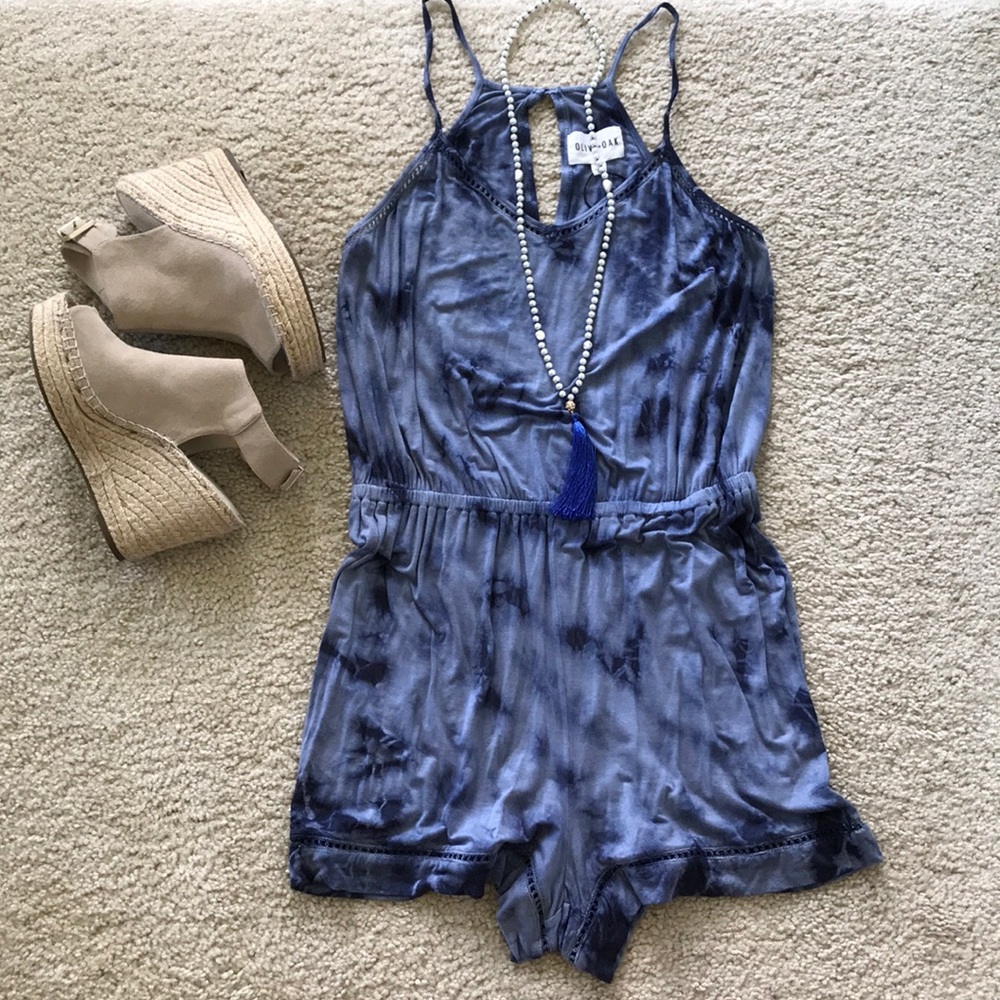Olive & Oak Willow Romper - Picture 2 of 8